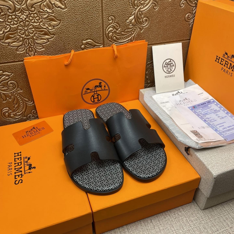 H**mes slippers